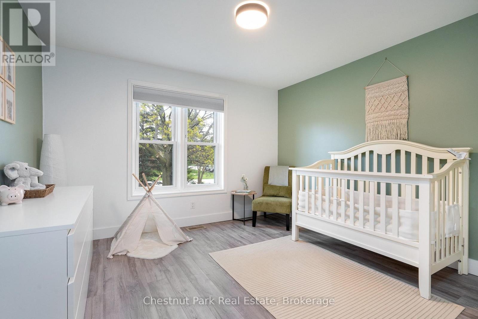 7 Mckean Boulevard, Clearview (Nottawa), Ontario  L0M 1P0 - Photo 34 - S13130348