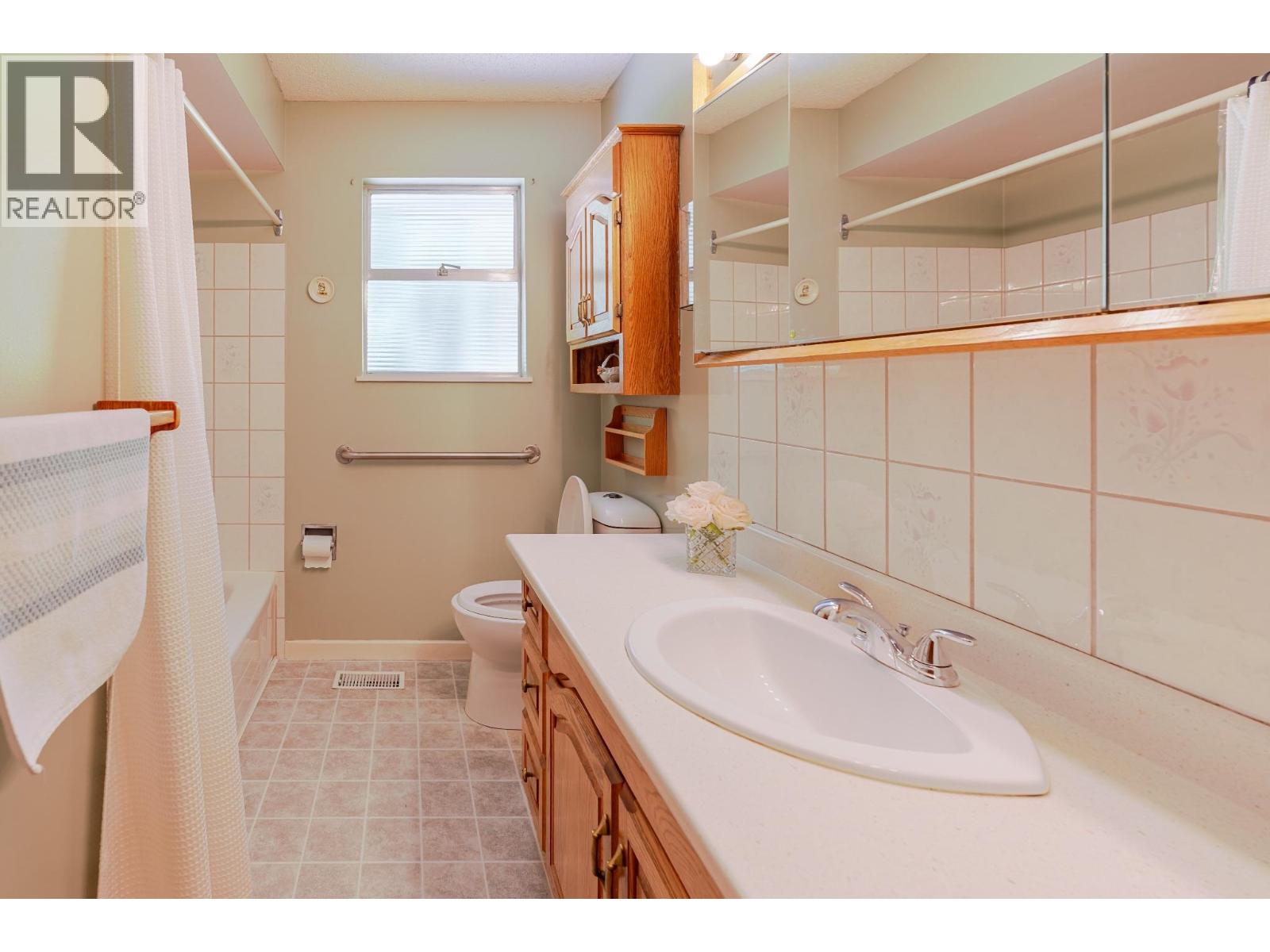 5756 Cranley Drive, West Vancouver, British Columbia  V7W 1S8 - Photo 13 - R3123904