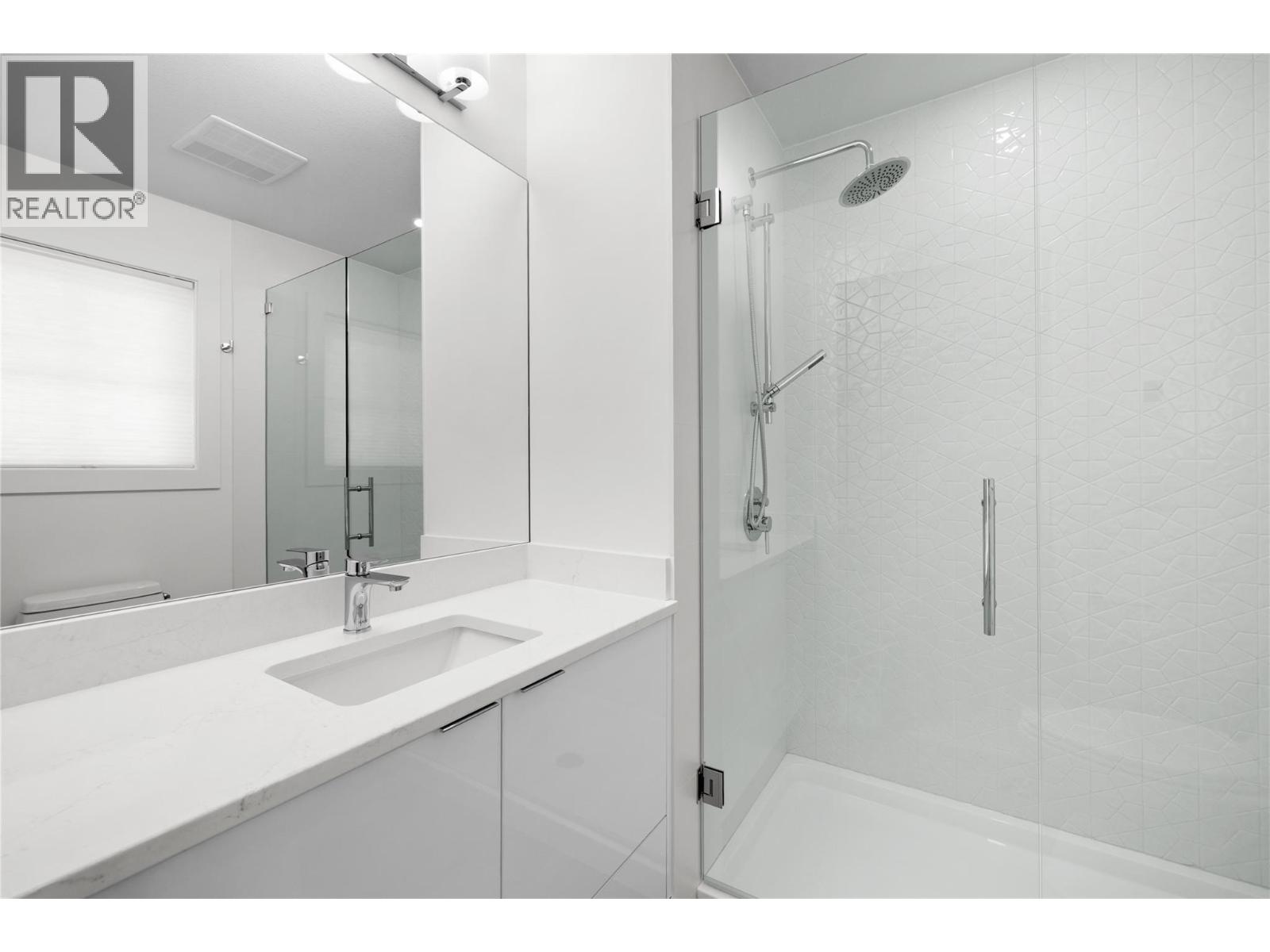 1455 Cara Glen Court Unit# 129 Kelowna Photo 6