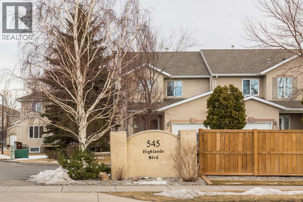 10, 545 Highlands Boulevard W, Lethbridge, Alberta  T1J 4V2 - Photo 1 - A2289109