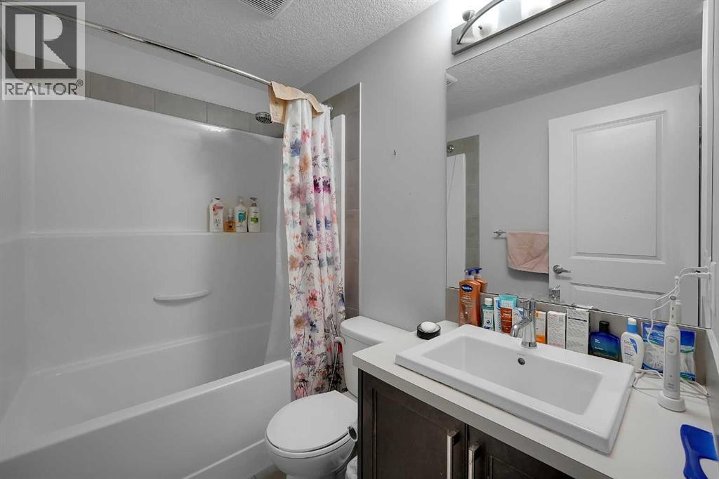 216 Carringvue Manor Nw, Calgary, Alberta  T3P 0W3 - Photo 43 - A2300168