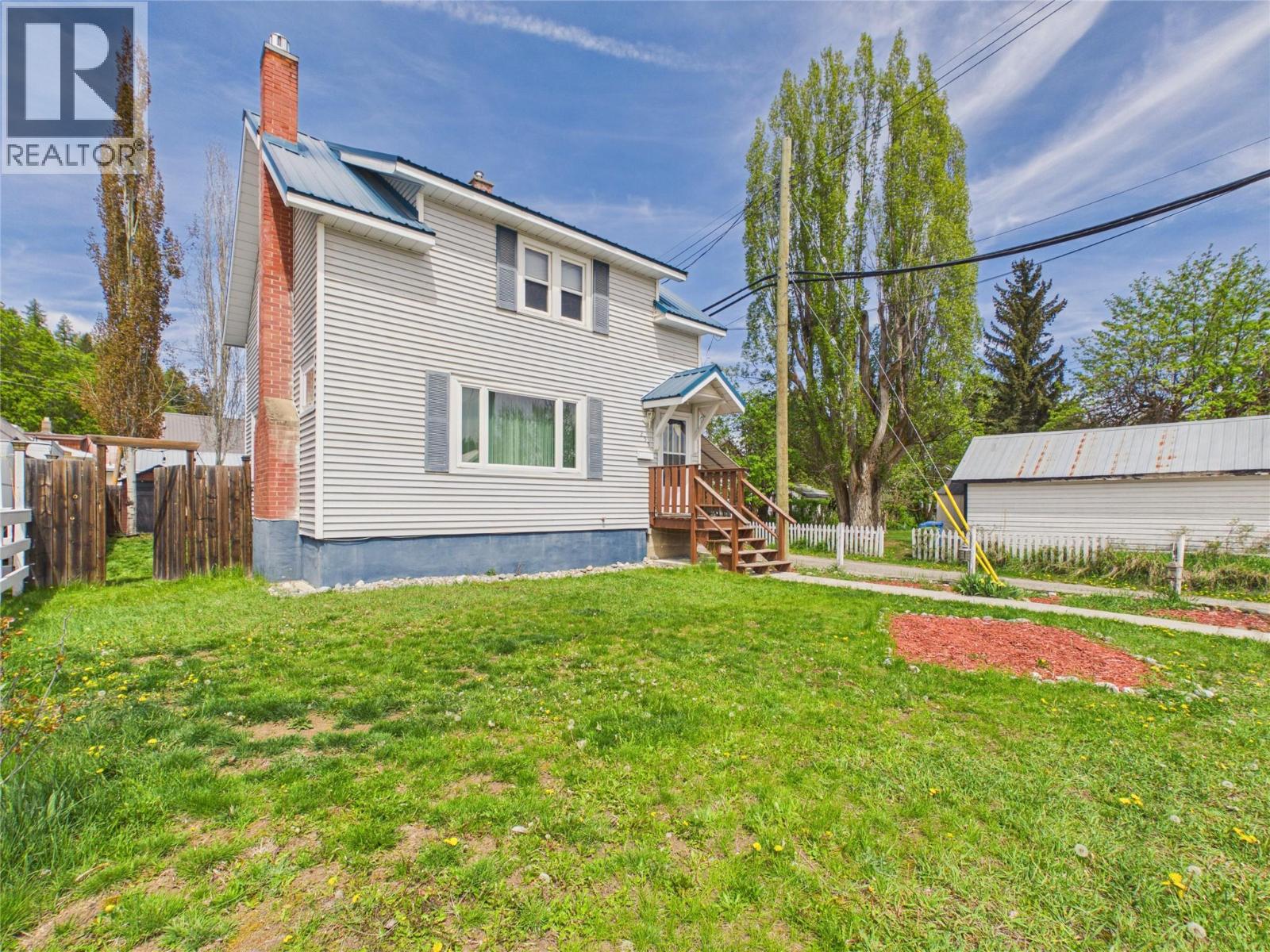 255 Burdett Street, Kimberley, British Columbia  V1A 1W2 - Photo 7 - 10387181