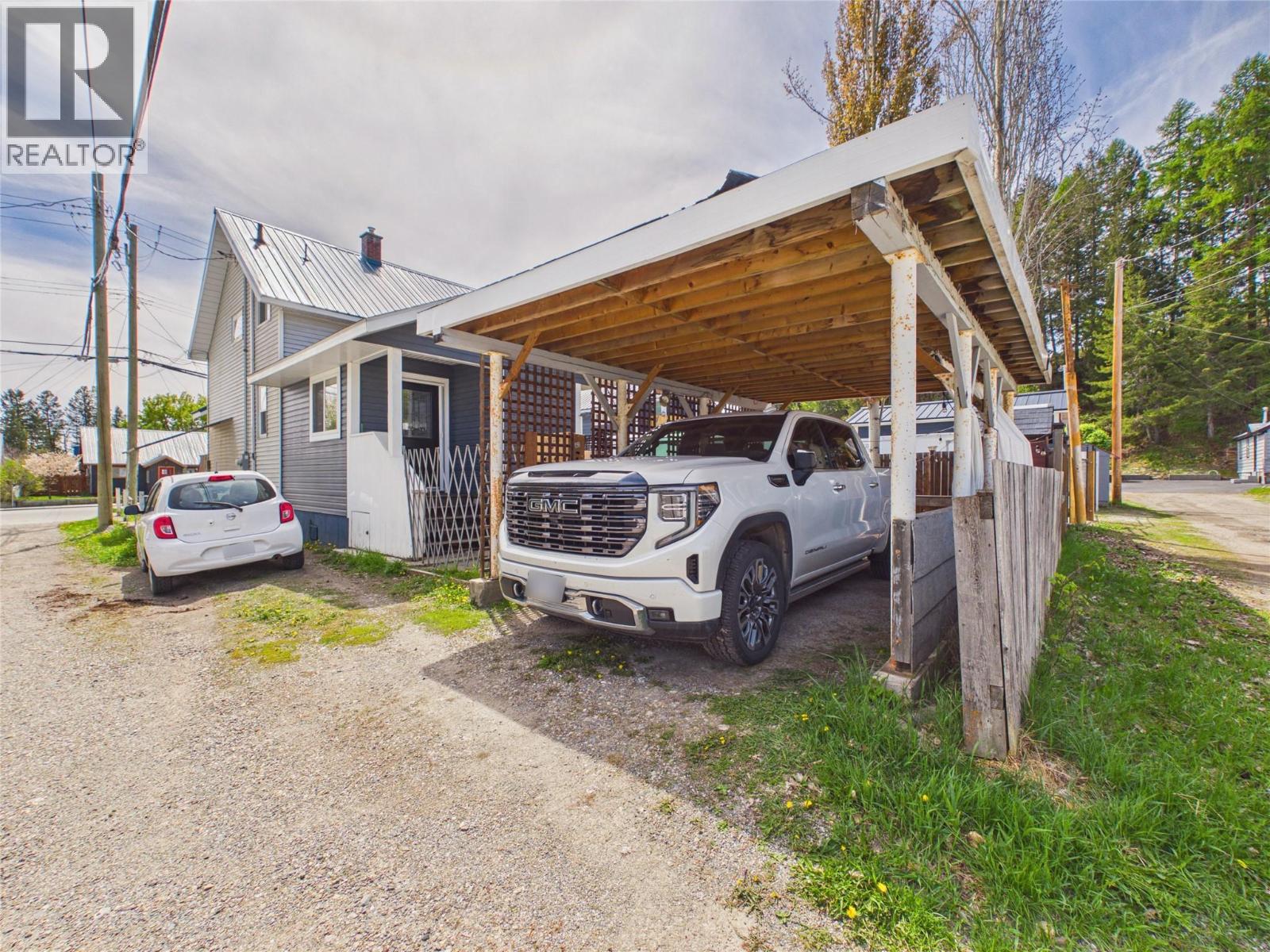 255 Burdett Street, Kimberley, British Columbia  V1A 1W2 - Photo 5 - 10387181