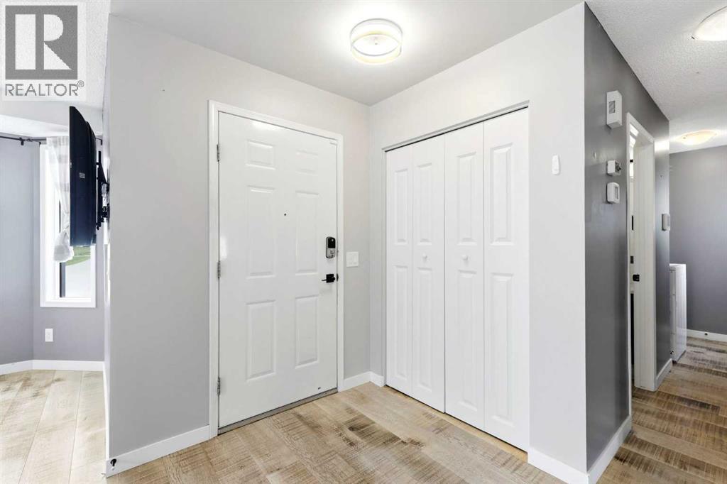 212 Harvest Wood Way Ne, Calgary, Alberta  T3K 3X7 - Photo 3 - A2307653