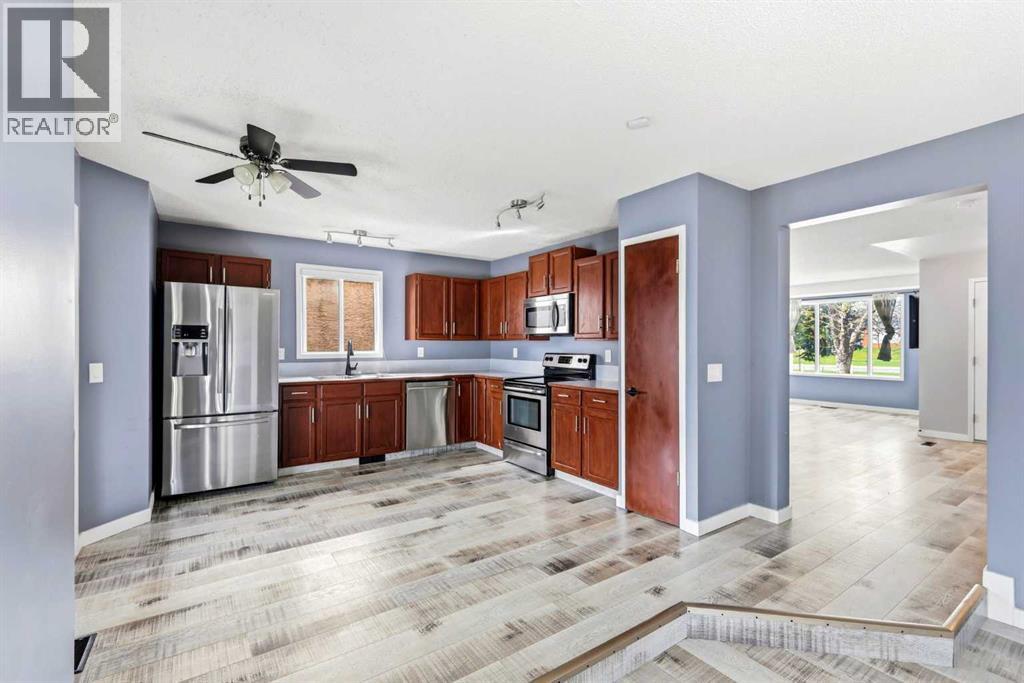 212 Harvest Wood Way Ne, Calgary, Alberta  T3K 3X7 - Photo 10 - A2307653