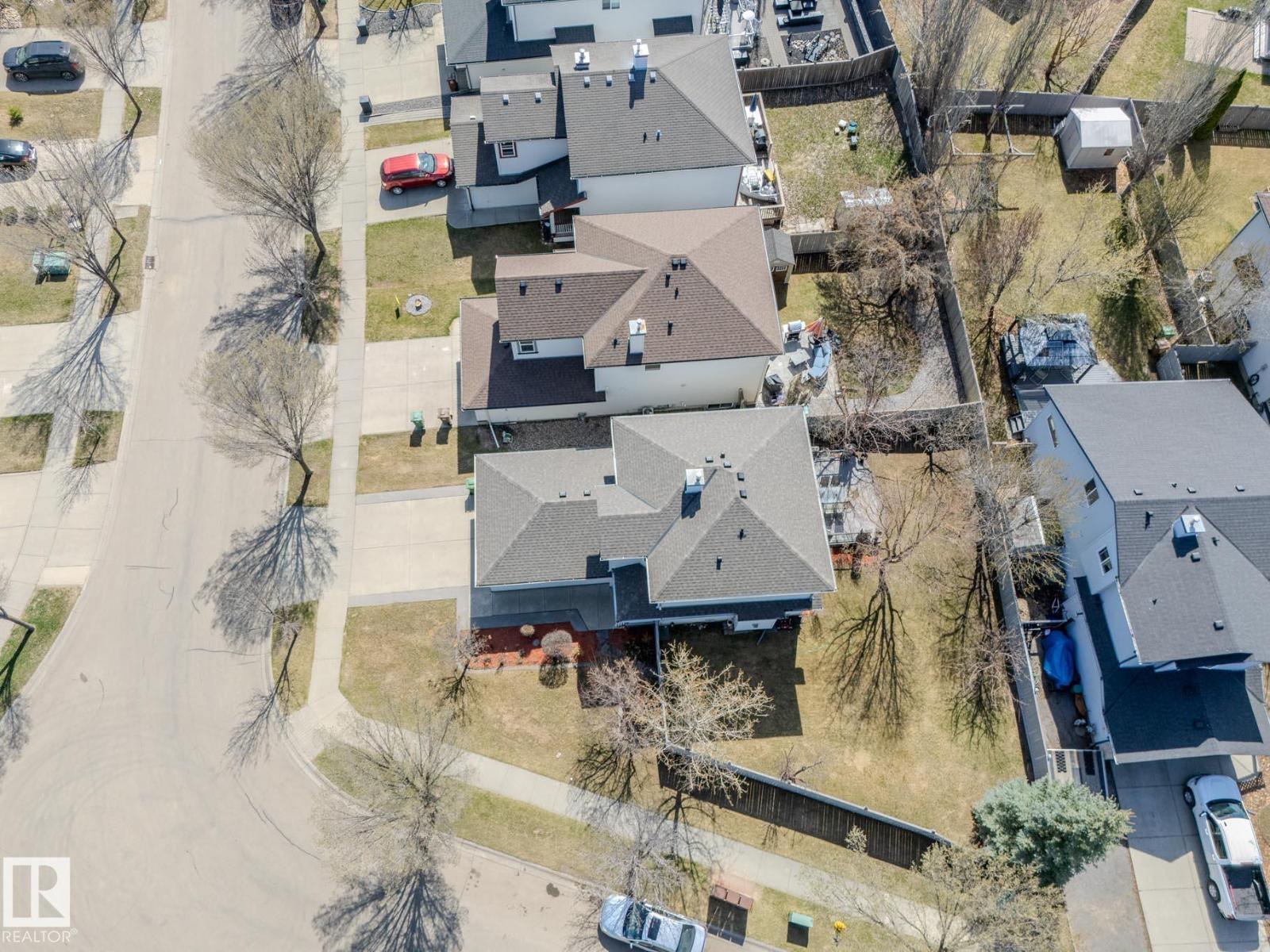 40 English Wy, St. Albert, Alberta  T8N 7G2 - Photo 2 - E4487782