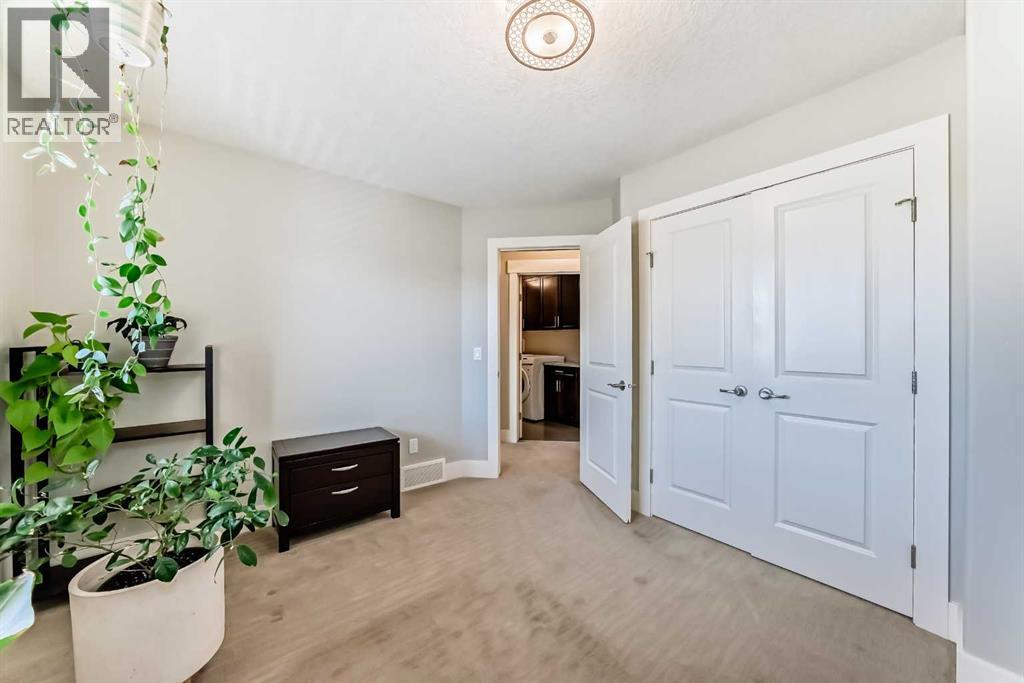 425 36 Avenue NW, Calgary, Alberta  T2K 0C4 - Photo 31 - A2308747