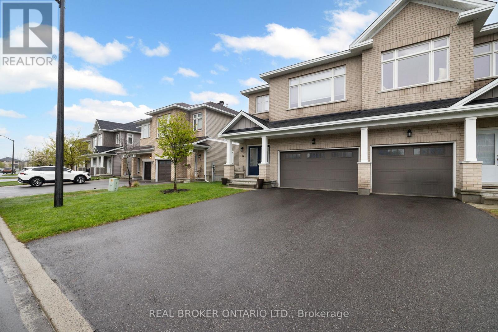 14 Peever Place, Carleton Place, Ontario  K7C 0K5 - Photo 2 - X13130350
