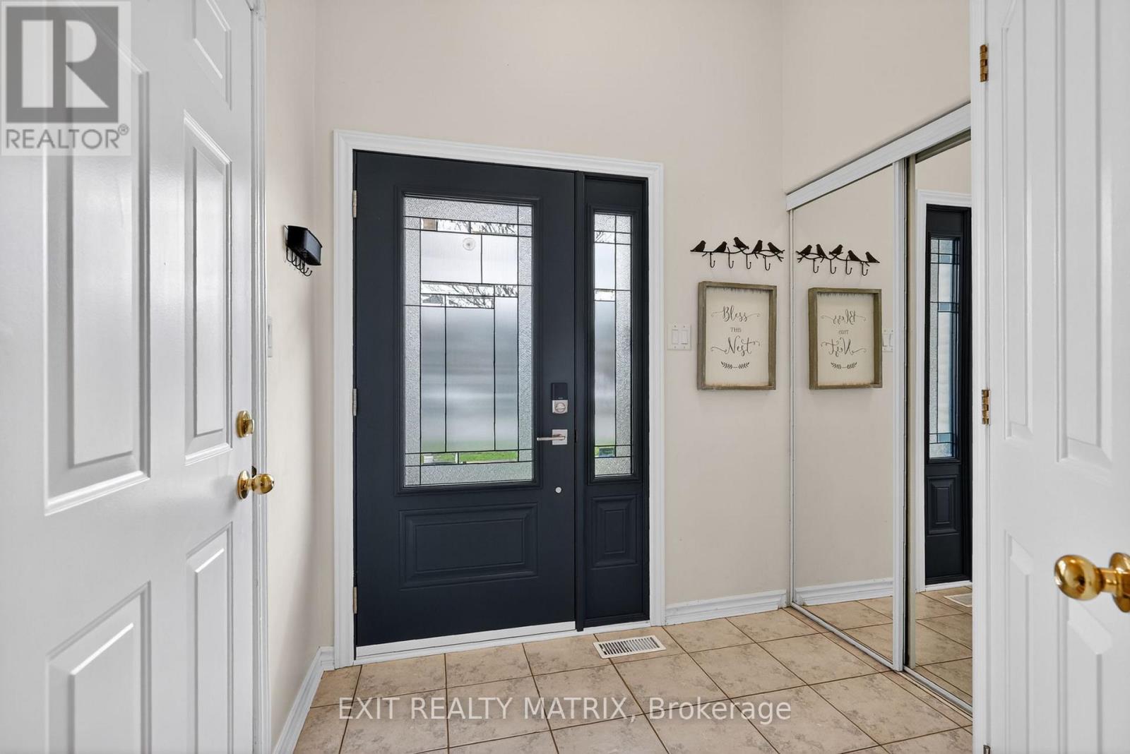 292 Stiver Street, Russell, Ontario  K4R 1G8 - Photo 2 - X13130360