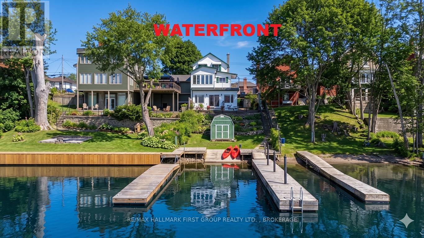 370 STONE STREET S, Gananoque, Ontario