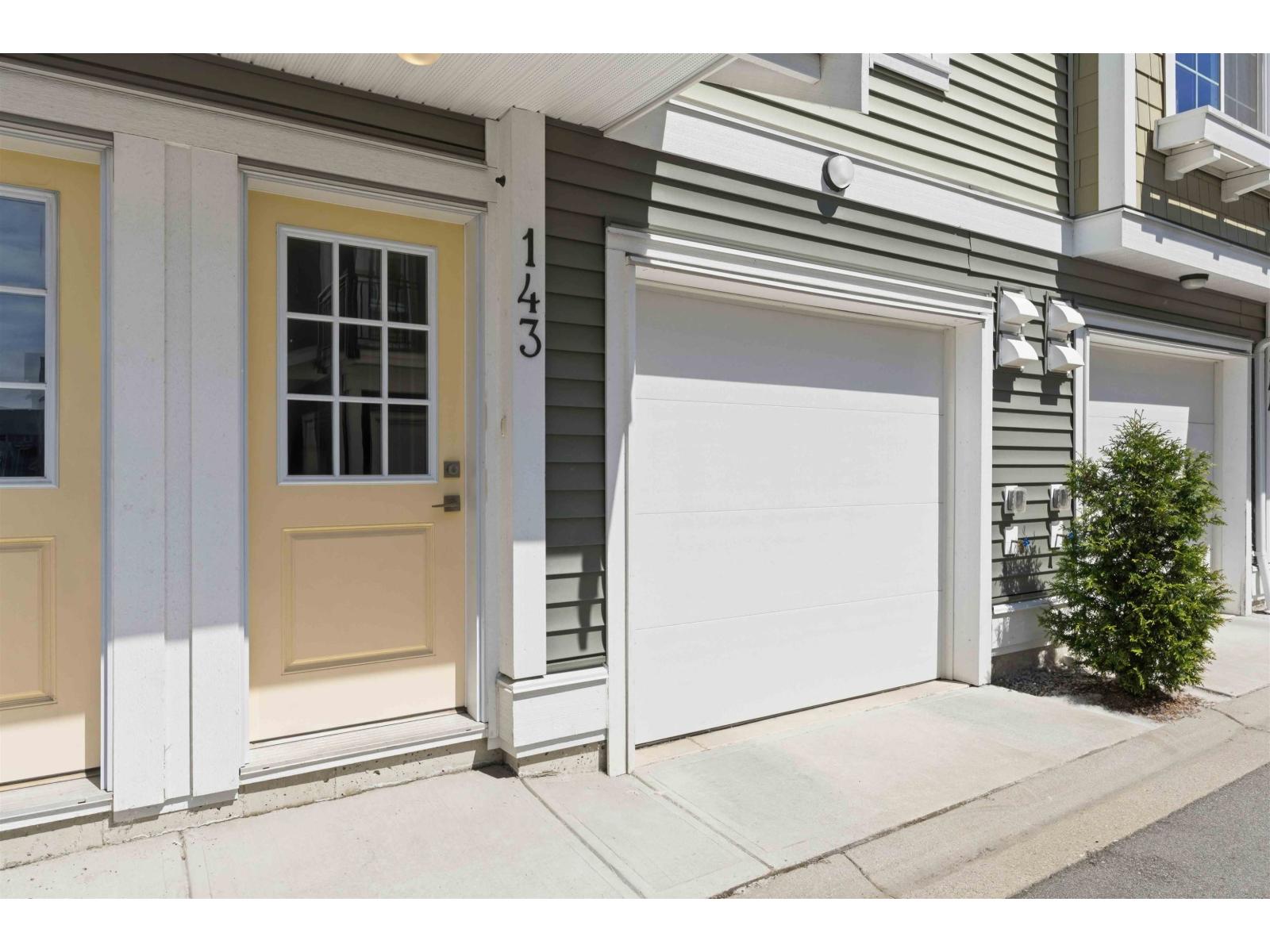 143 20180 84 Avenue, Langley, British Columbia  V2Y 3N5 - Photo 2 - R3123845