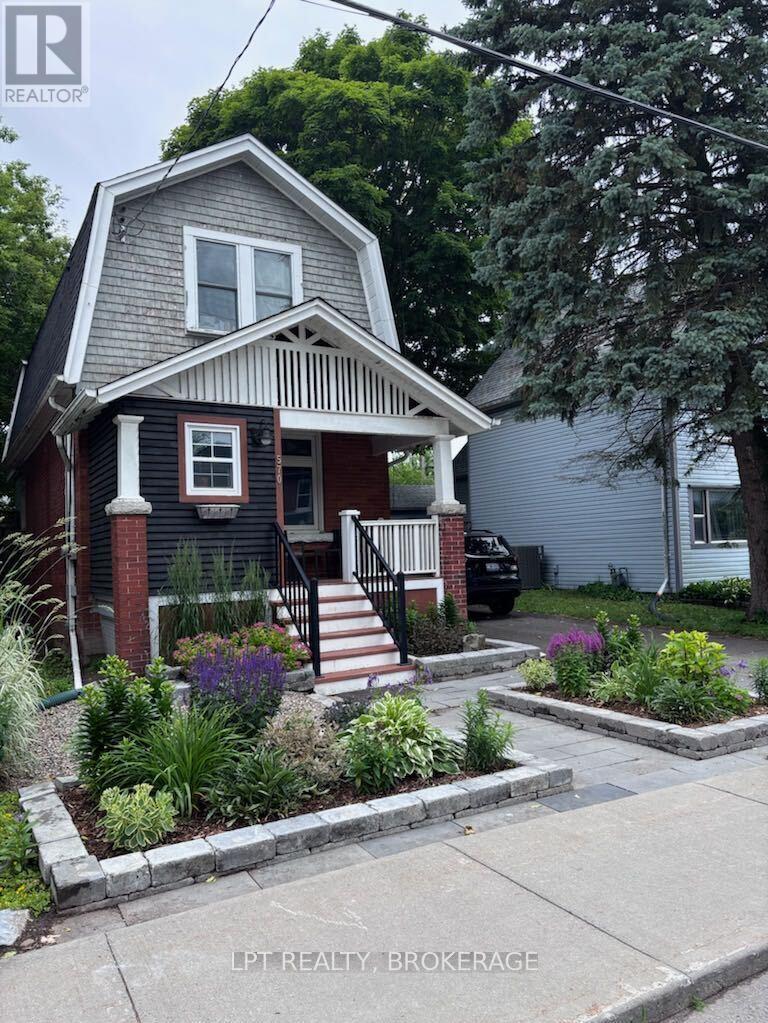 570 FRONTENAC STREET, Kingston, Ontario