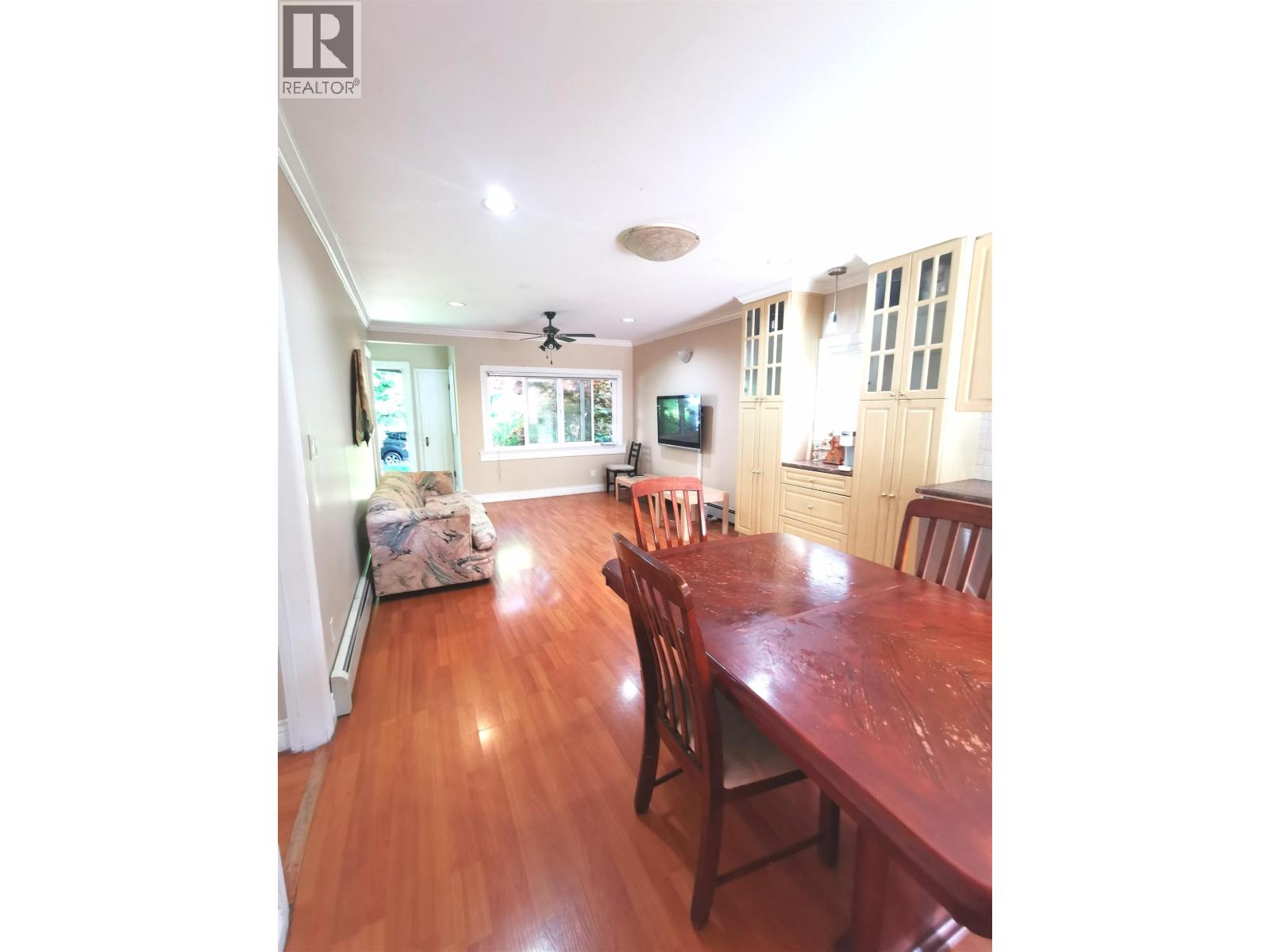 8067 French Street, Vancouver, British Columbia  V6P 4V9 - Photo 3 - R3123274