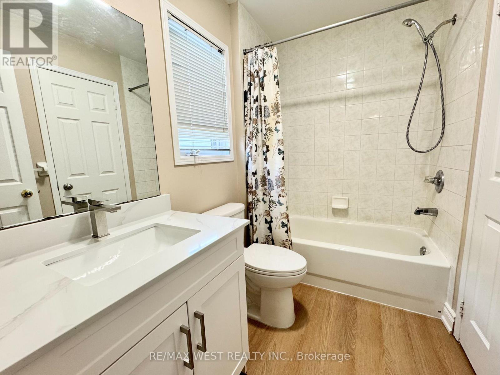 269 Pressed Brick Drive, Brampton, Ontario  L6V 4L2 - Photo 19 - W12894594
