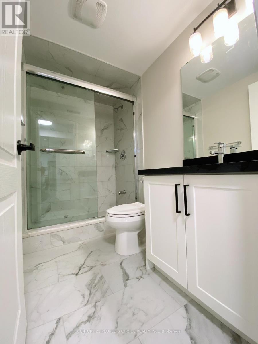 922 Silverthorn Mill Avenue, Mississauga, Ontario  L5W 1B3 - Photo 11 - W13128490