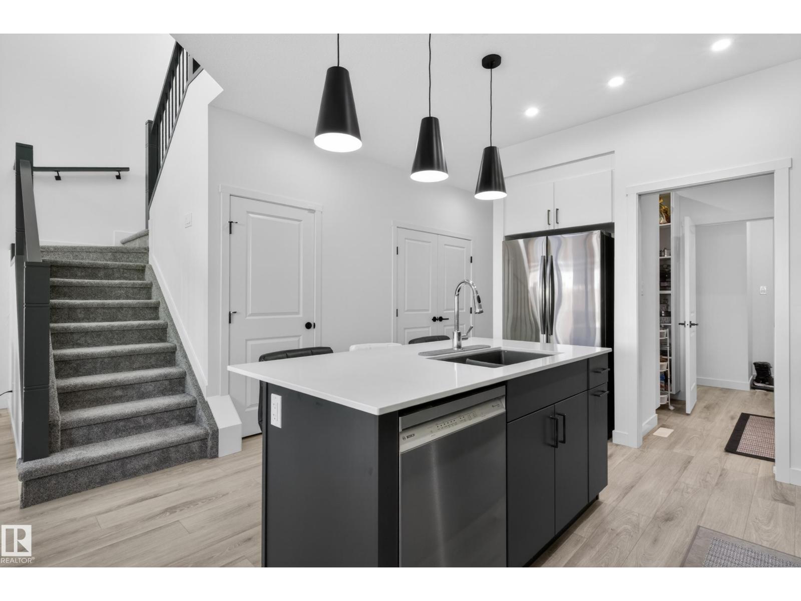1412 11 Av Nw, Edmonton, Alberta  T6T 2W4 - Photo 10 - E4487785