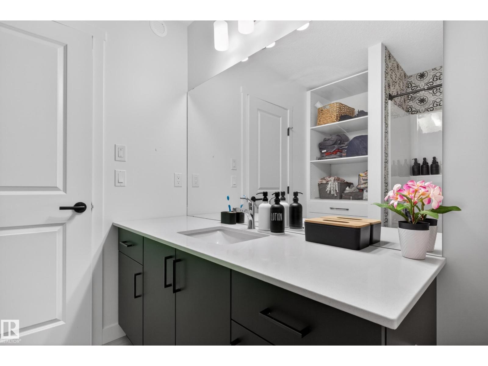 1412 11 Av Nw, Edmonton, Alberta  T6T 2W4 - Photo 29 - E4487785