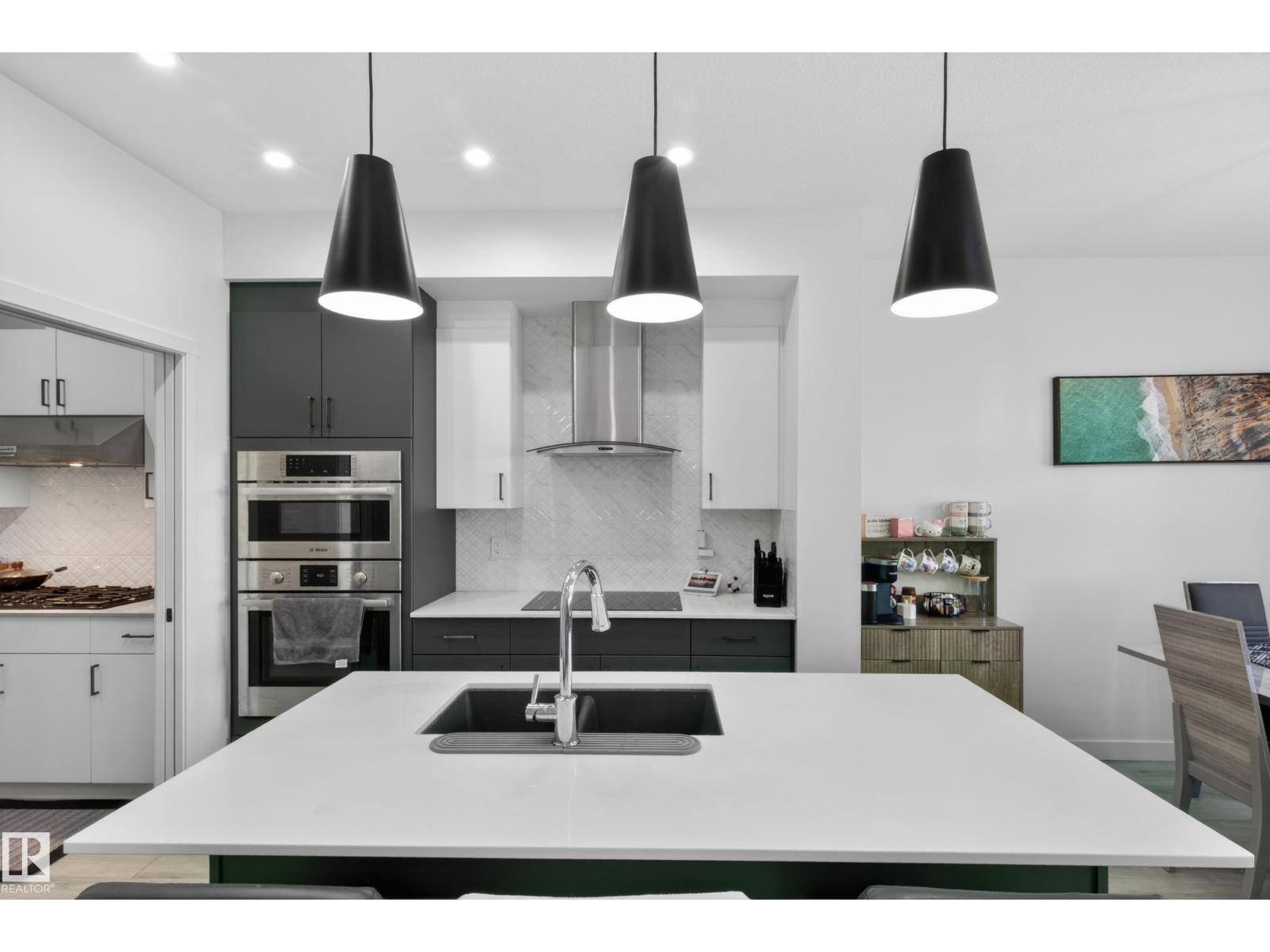 1412 11 Av Nw, Edmonton, Alberta  T6T 2W4 - Photo 8 - E4487785
