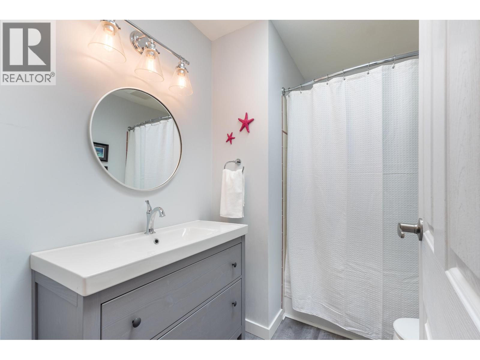 5007 Laurel Avenue, Sechelt, British Columbia  V7Z 0B9 - Photo 19 - R3110122