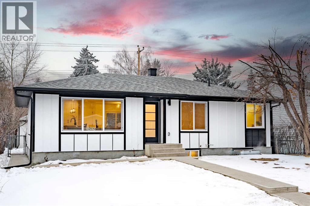 451 Arlington Drive SE, Calgary, Alberta  T2H 1S4 - Photo 3 - A2307081
