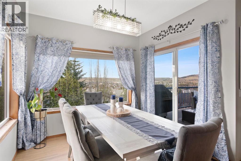 16 Bow Ridge Drive, Cochrane, Alberta  T4C 1V6 - Photo 13 - A2310835