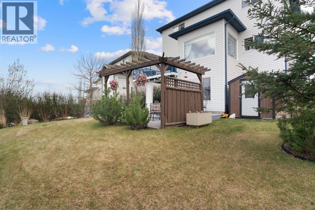 16 Bow Ridge Drive, Cochrane, Alberta  T4C 1V6 - Photo 40 - A2310835