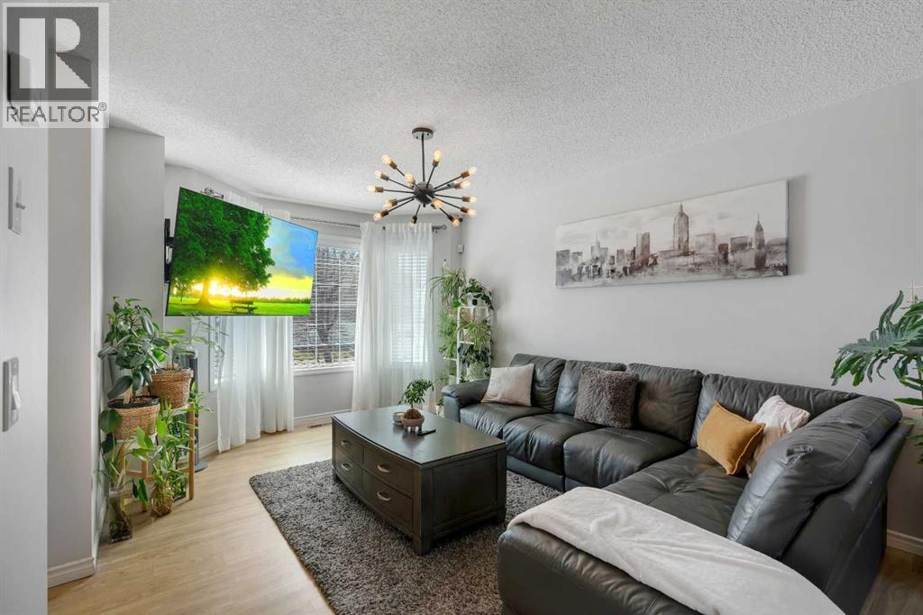 179 Saddlemead Road Ne, Calgary, Alberta  T3J 4J3 - Photo 1 - A2290777