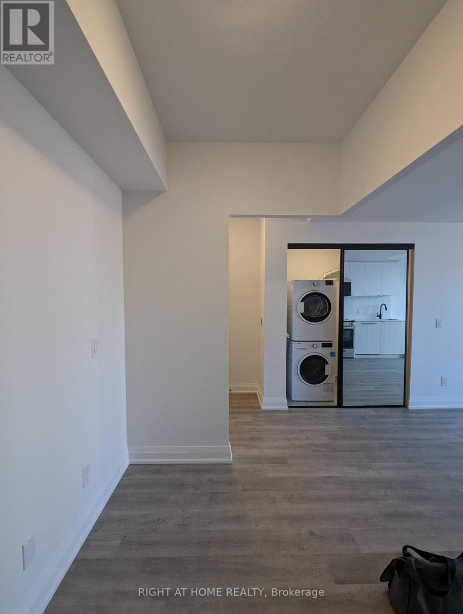 313 - 2369 Danforth Avenue, Toronto (East End-Danforth), Ontario  M4C 1K8 - Photo 9 - E13130308