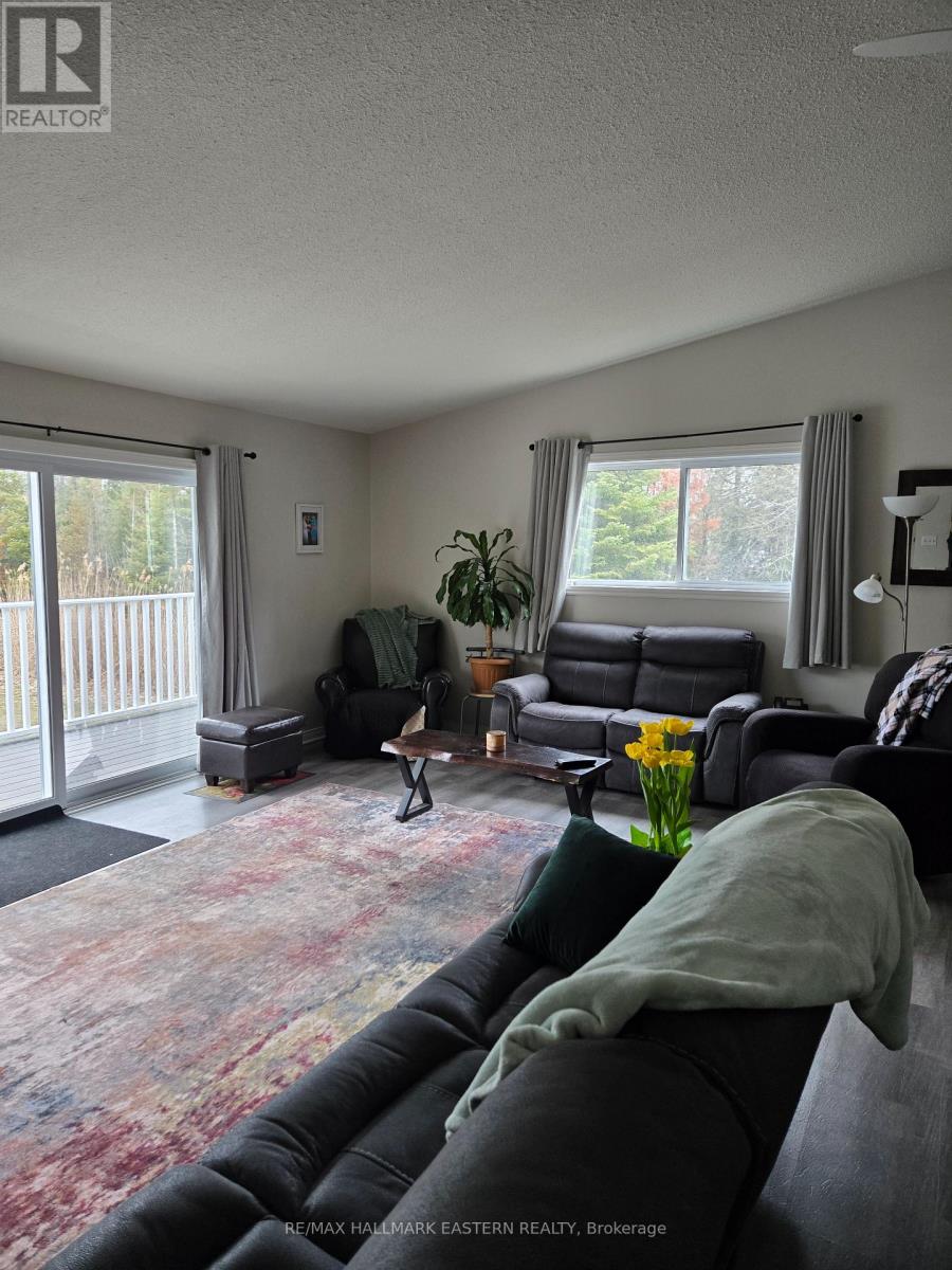 4075 County Road 44, Havelock-Belmont-Methuen, Ontario  K0L 1Z0 - Photo 3 - X12965838
