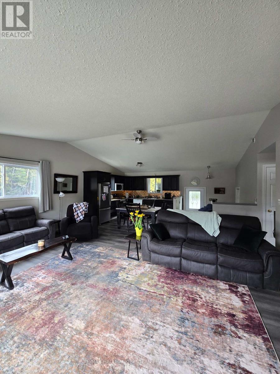 4075 County Road 44, Havelock-Belmont-Methuen, Ontario  K0L 1Z0 - Photo 4 - X12965838