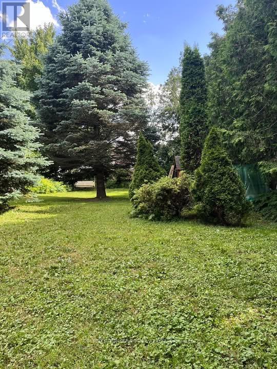 32 Ann Street, Lambton Shores, Ontario  N0M 1B0 - Photo 36 - X12845242