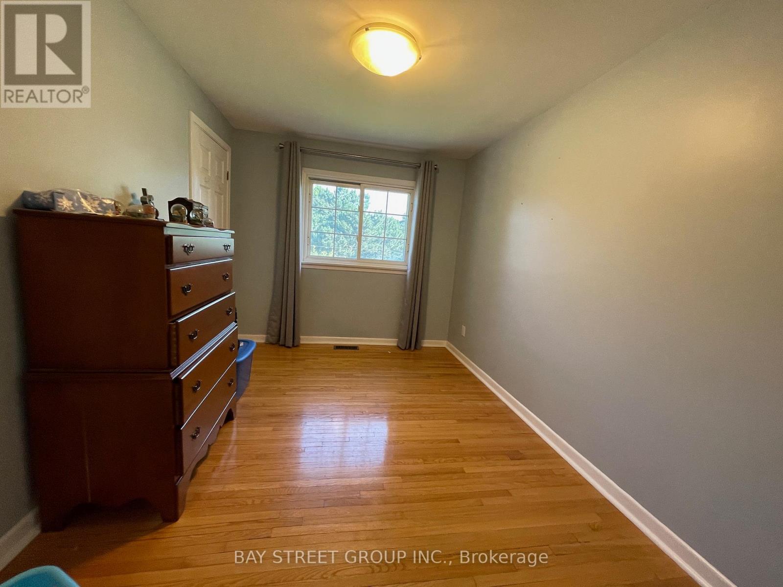 129 Sherwood Forest Drive, Markham, Ontario  L3P 1R2 - Photo 12 - N13130390