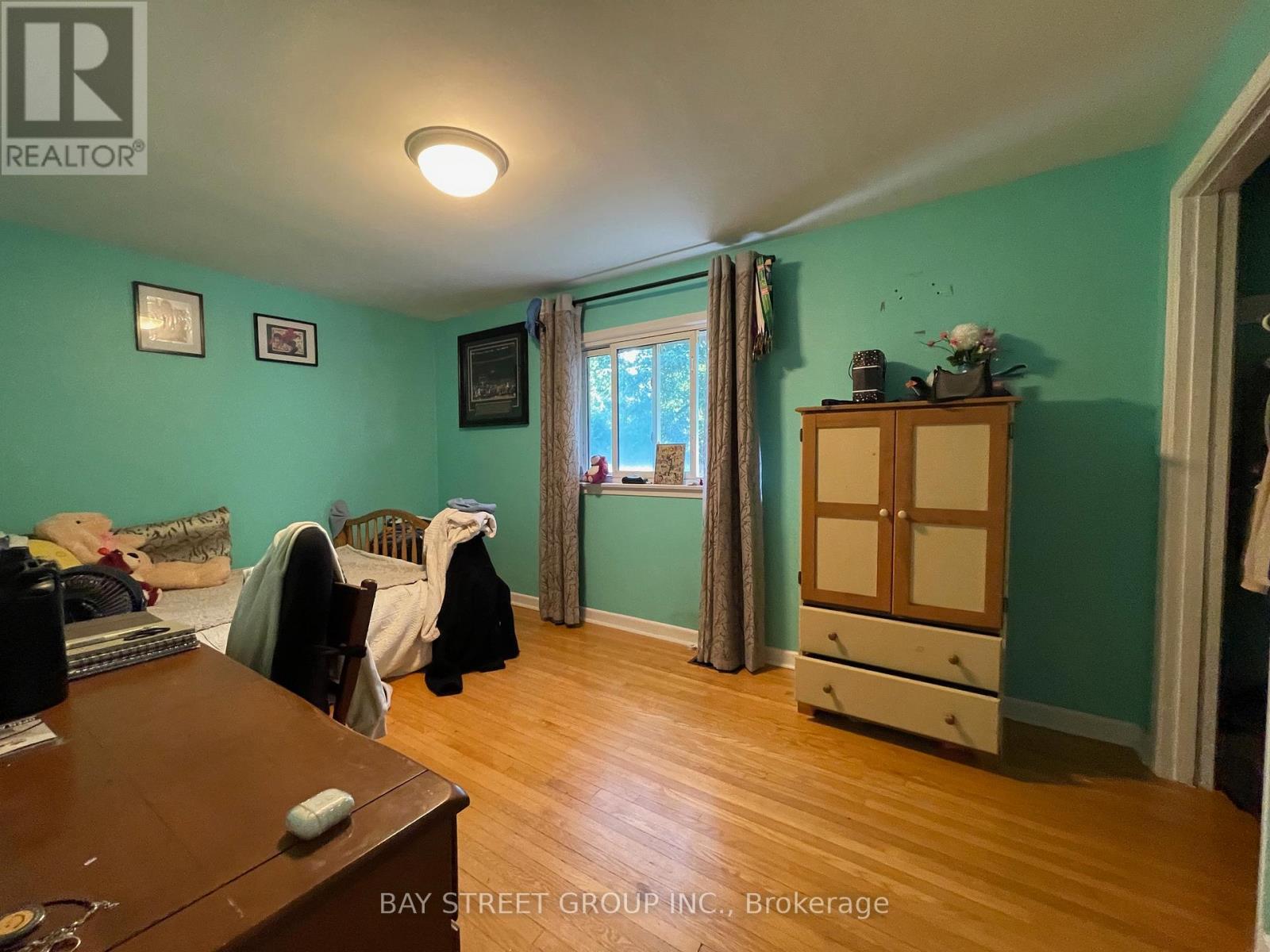 129 Sherwood Forest Drive, Markham, Ontario  L3P 1R2 - Photo 14 - N13130390