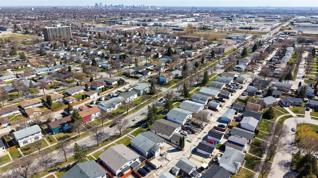 767 Sheppard Street, Winnipeg, Manitoba  R2P 0H6 - Photo 32 - 202610442