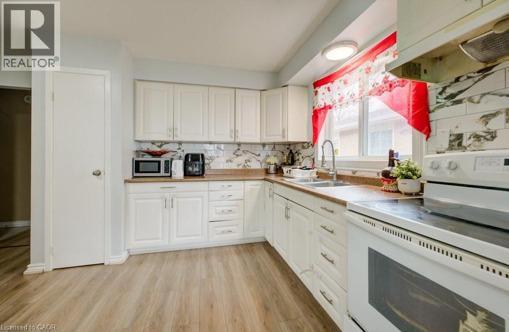 110 Hazelglen Drive, Kitchener, Ontario  N2M 2E5 - Photo 7 - 40824806
