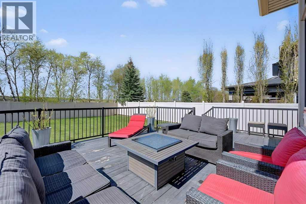 78 Aspen Cliff Close SW, Calgary, Alberta  T3H 0L9 - Photo 6 - A2306448