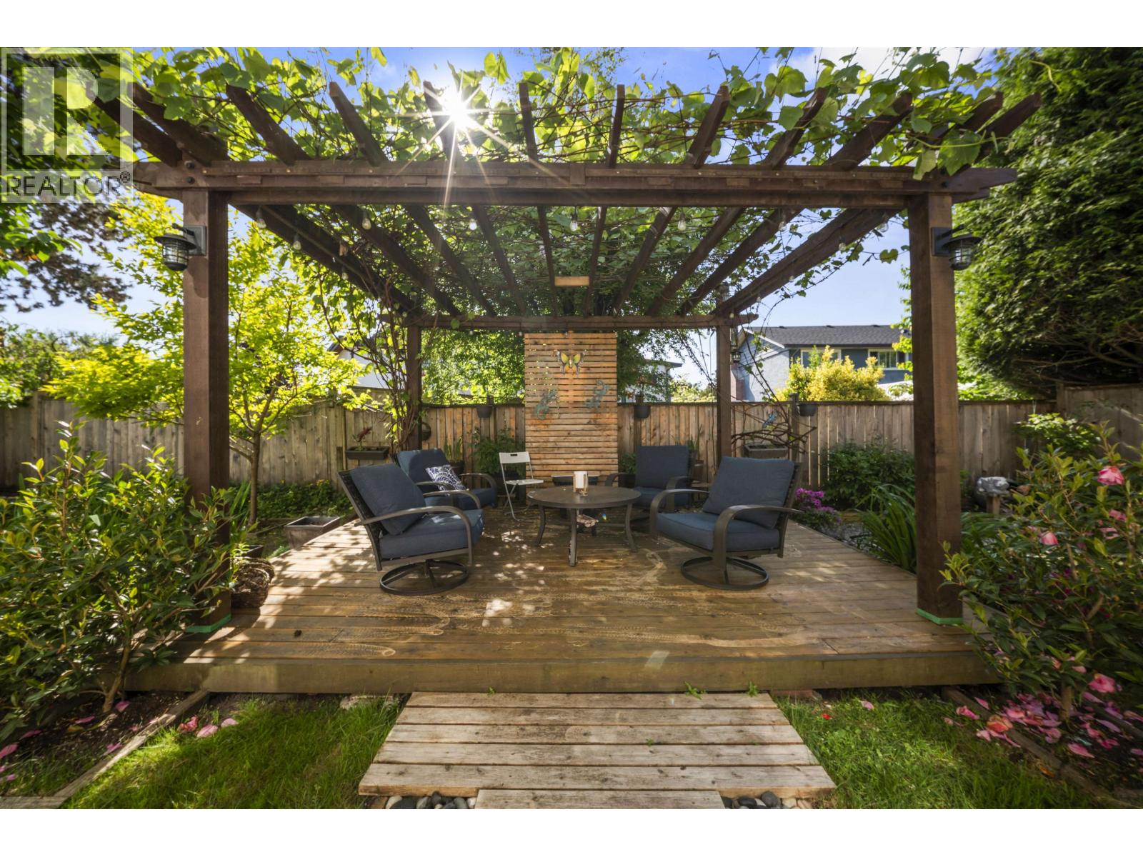 9151 Glendower Drive, Richmond, British Columbia  V7A 2Y4 - Photo 32 - R3123585
