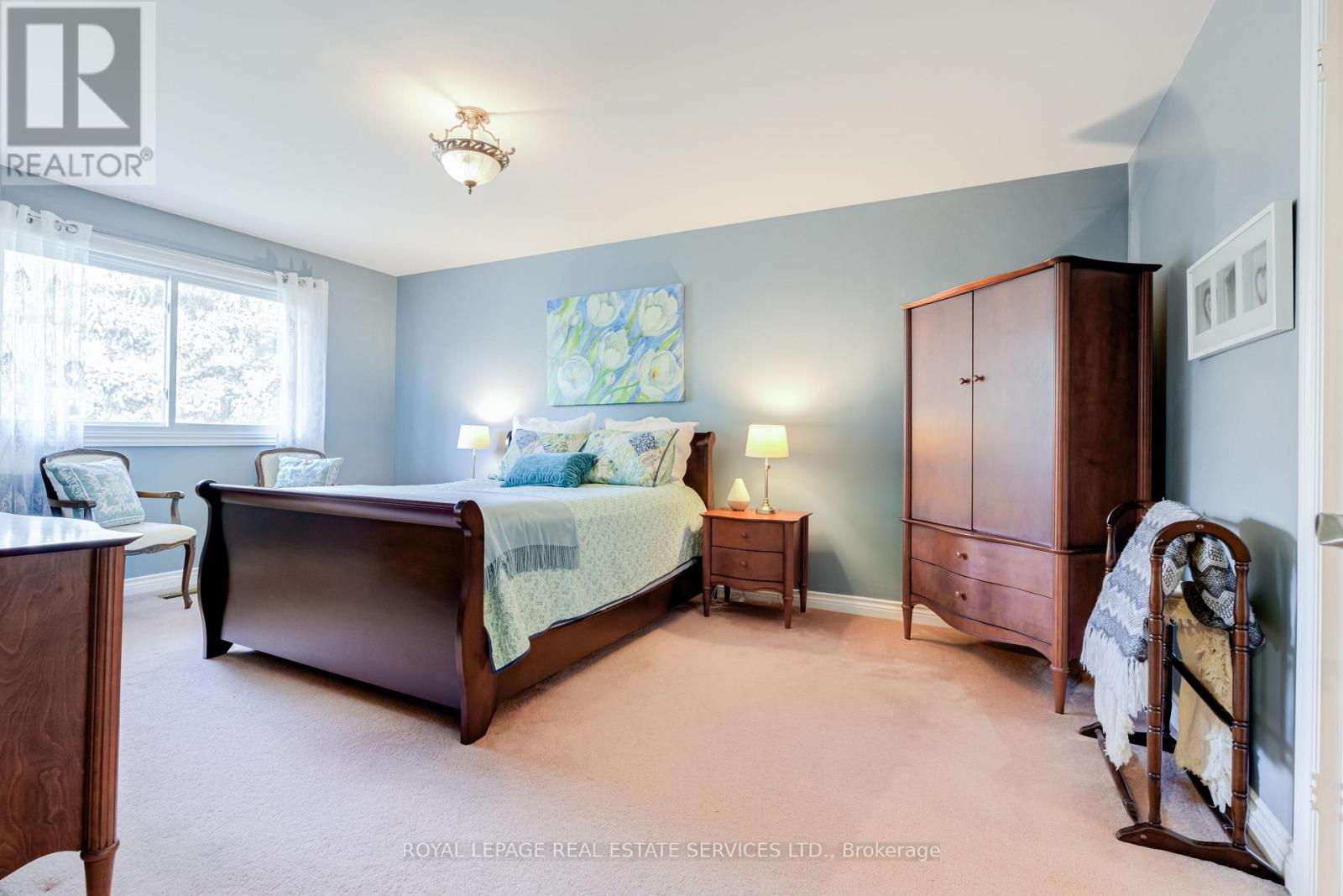 716 Cameron Court, Mississauga, Ontario  L5C 3B9 - Photo 17 - W12833596