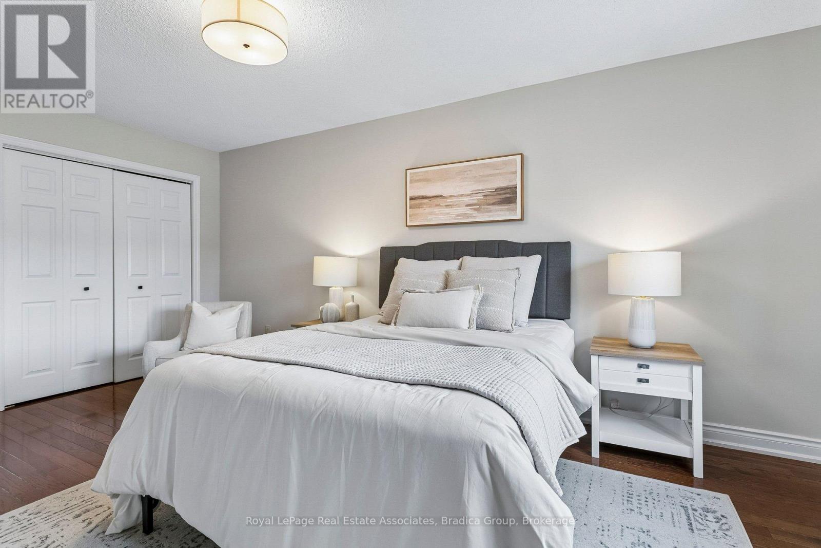 290 Hillside Drive, Mississauga, Ontario  L5M 1G5 - Photo 20 - W13125194