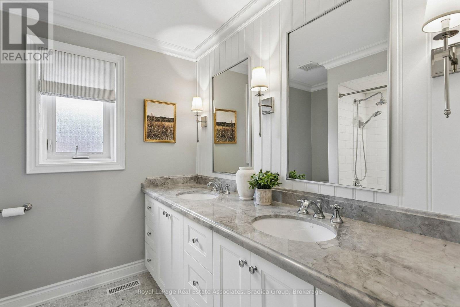 290 Hillside Drive, Mississauga, Ontario  L5M 1G5 - Photo 26 - W13125194