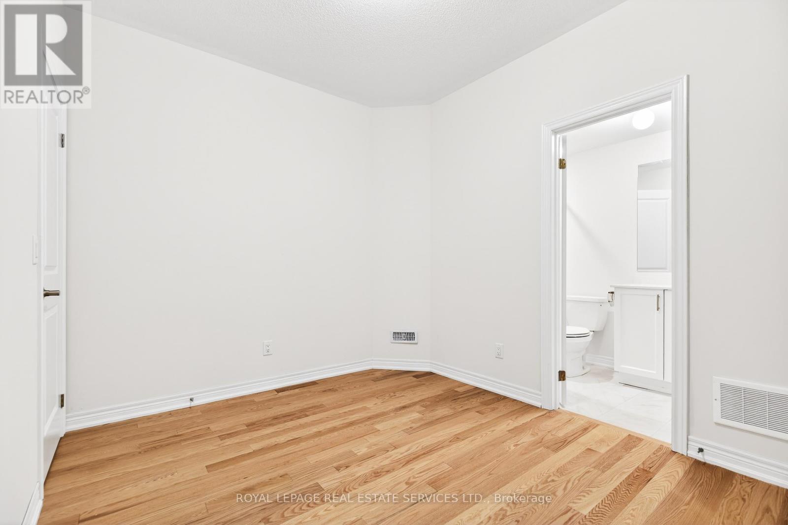 Unit 2 - 3207 Sixth Line, Oakville, Ontario  L6H 0V8 - Photo 23 - W13130292