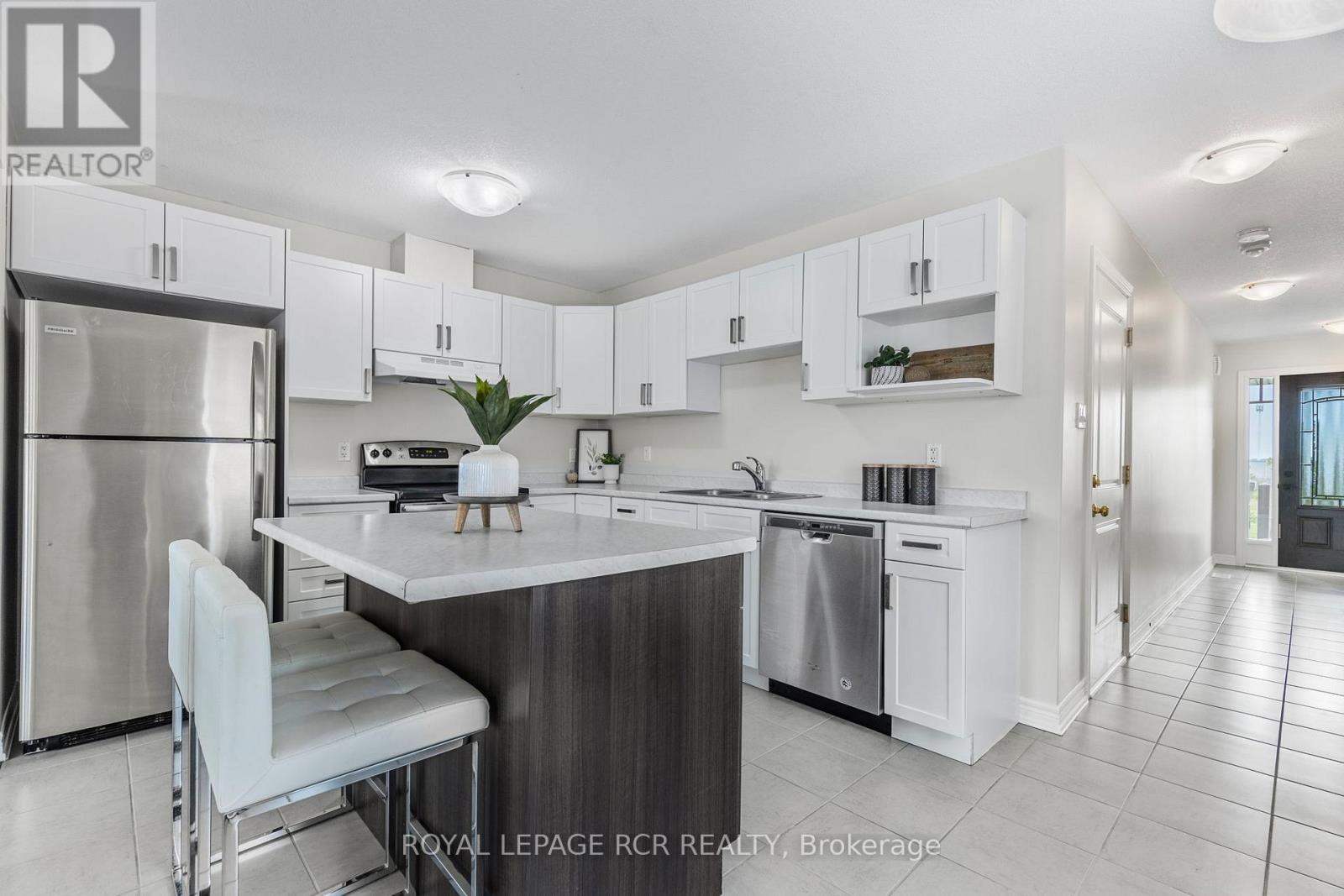 75 Winterton Court, Orangeville, Ontario  L9W 5H8 - Photo 8 - W13130316