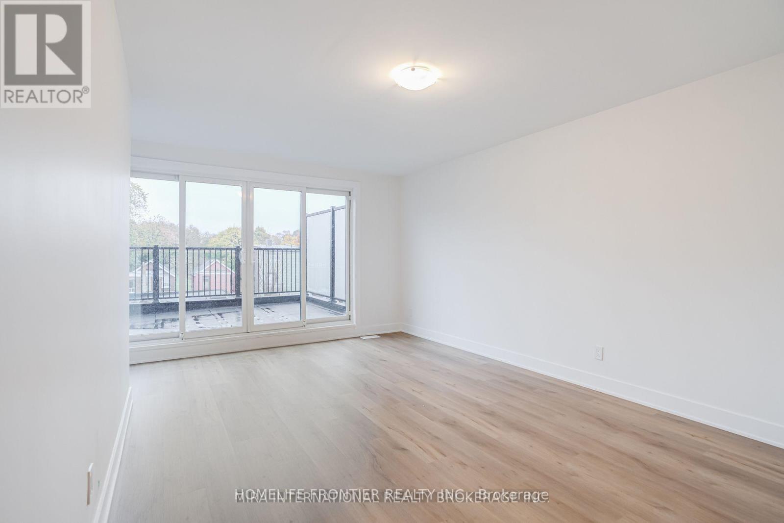 #3 (Upper) - 231 Symington Avenue, Toronto, Ontario  M6P 3W5 - Photo 11 - W13130326