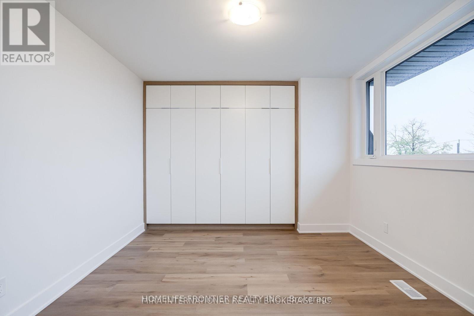 #3 (Upper) - 231 Symington Avenue, Toronto, Ontario  M6P 3W5 - Photo 17 - W13130326