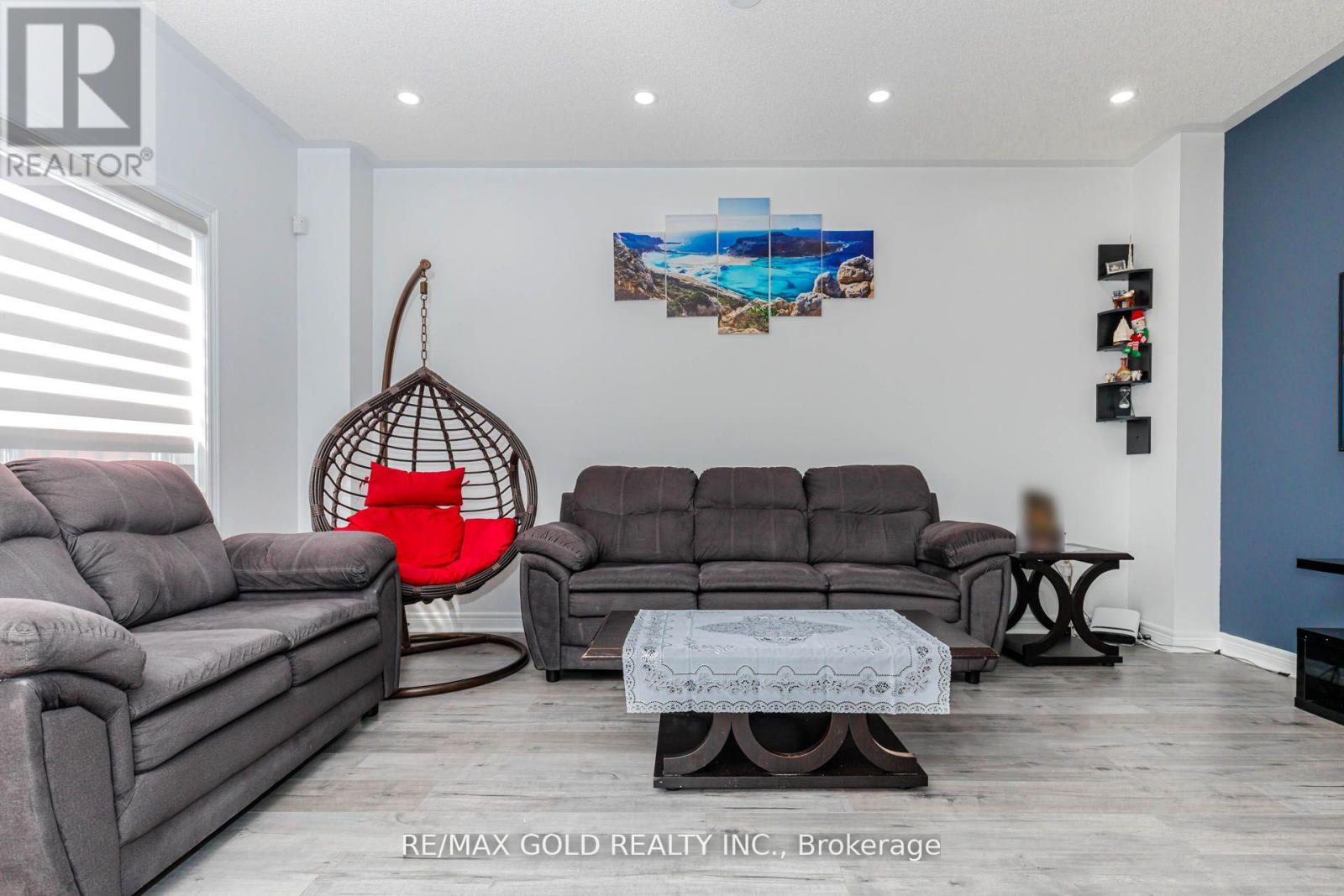 93 Footbridge Crescent, Brampton, Ontario  L6R 0T9 - Photo 10 - W13130328