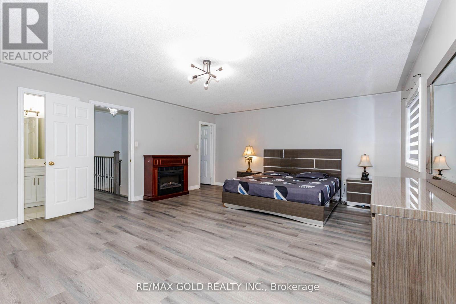 93 Footbridge Crescent, Brampton, Ontario  L6R 0T9 - Photo 23 - W13130328