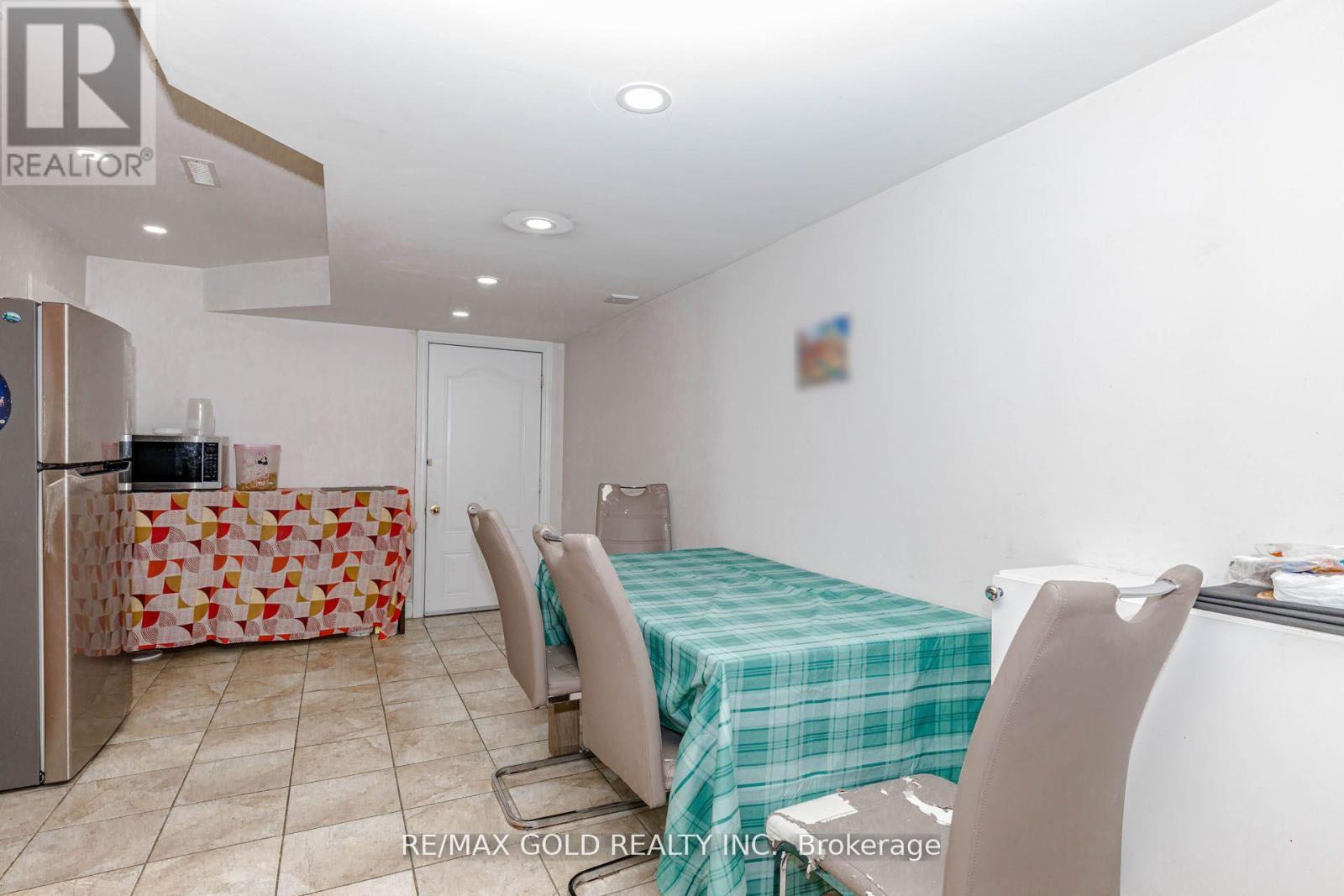 93 Footbridge Crescent, Brampton, Ontario  L6R 0T9 - Photo 42 - W13130328