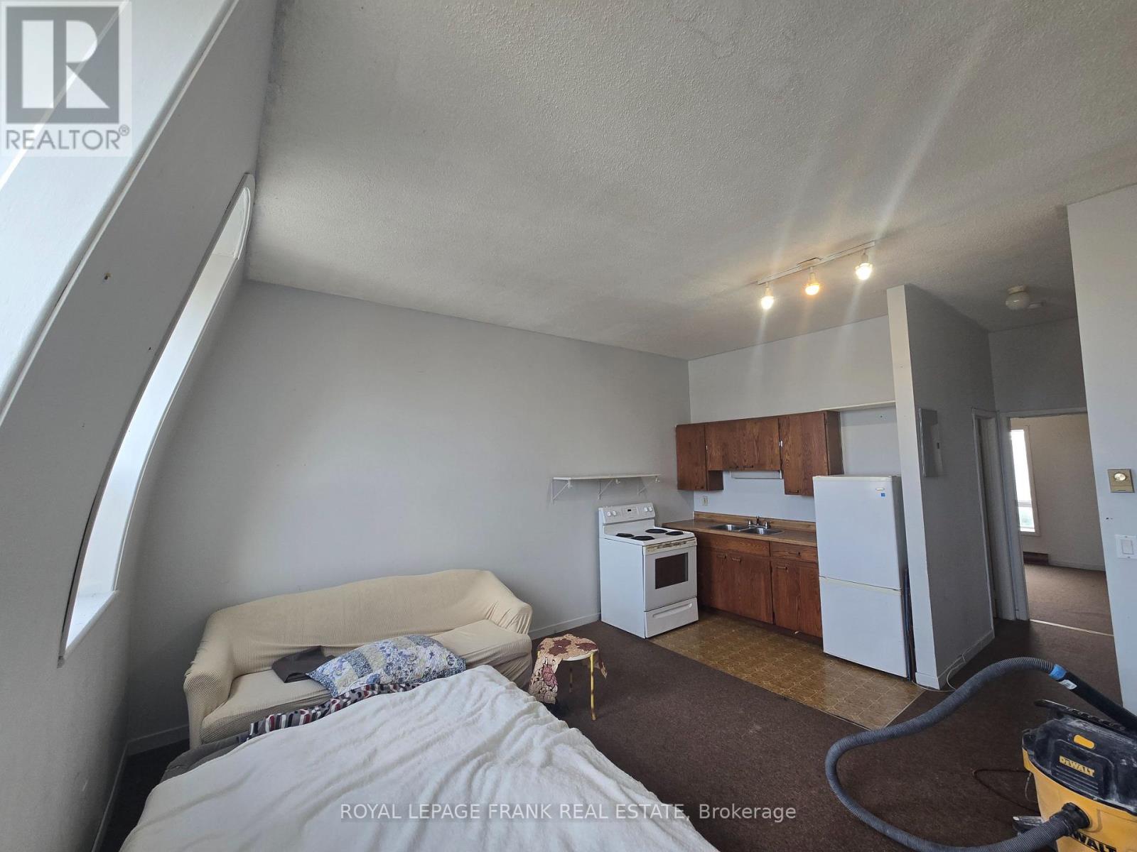 Apartment #5 - 15 King Street E, Clarington, Ontario  L1C 1N1 - Photo 1 - E13130584