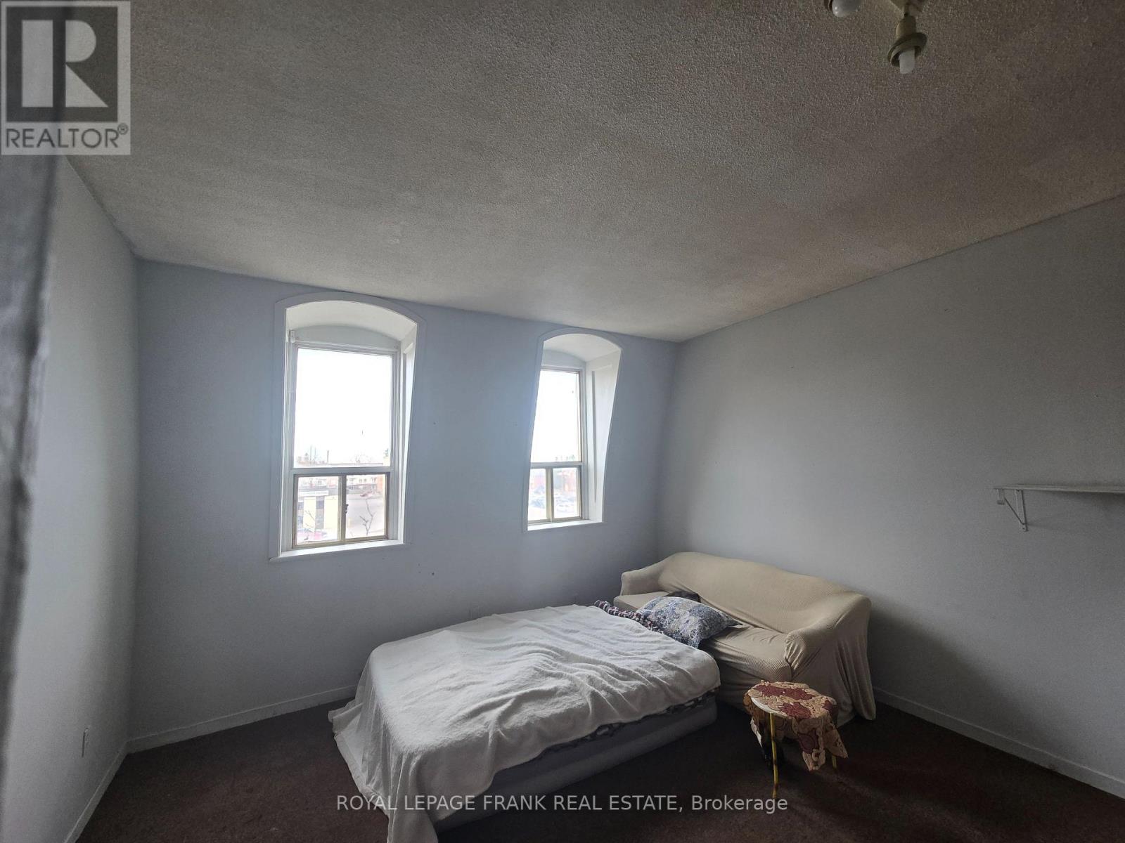 Apartment #5 - 15 King Street E, Clarington, Ontario  L1C 1N1 - Photo 2 - E13130584