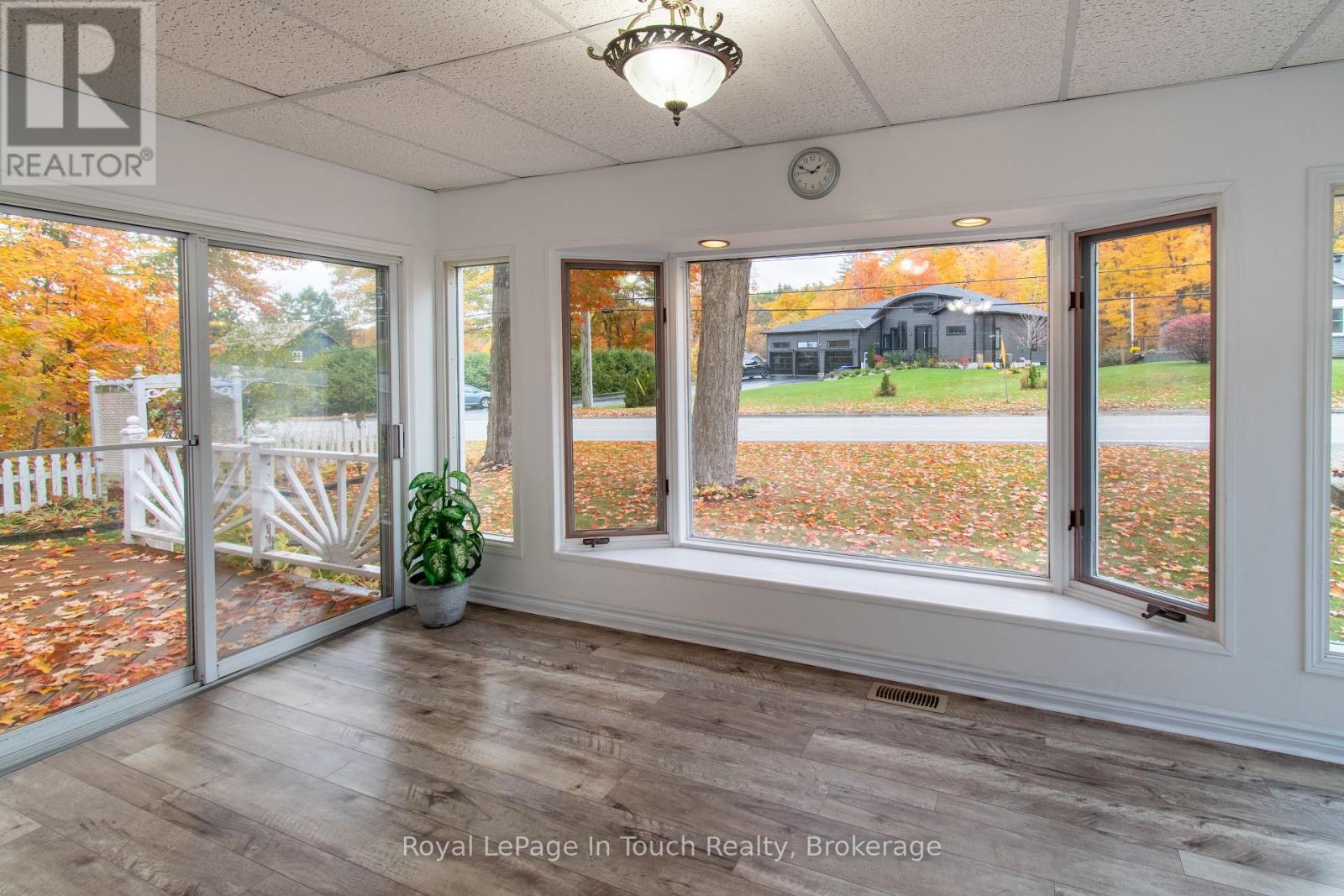 748 Overhead Bridge Road, Penetanguishene, Ontario L9M 0V6 - Photo 21 - S13130518